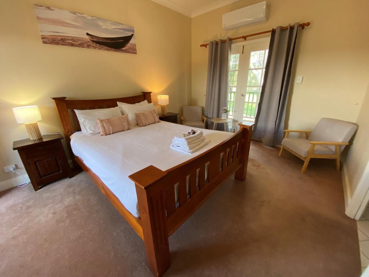 Hotel Settlers House York Esterno foto