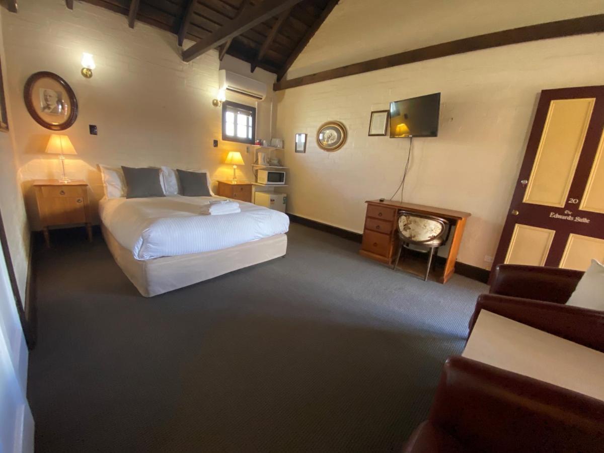 Hotel Settlers House York Esterno foto